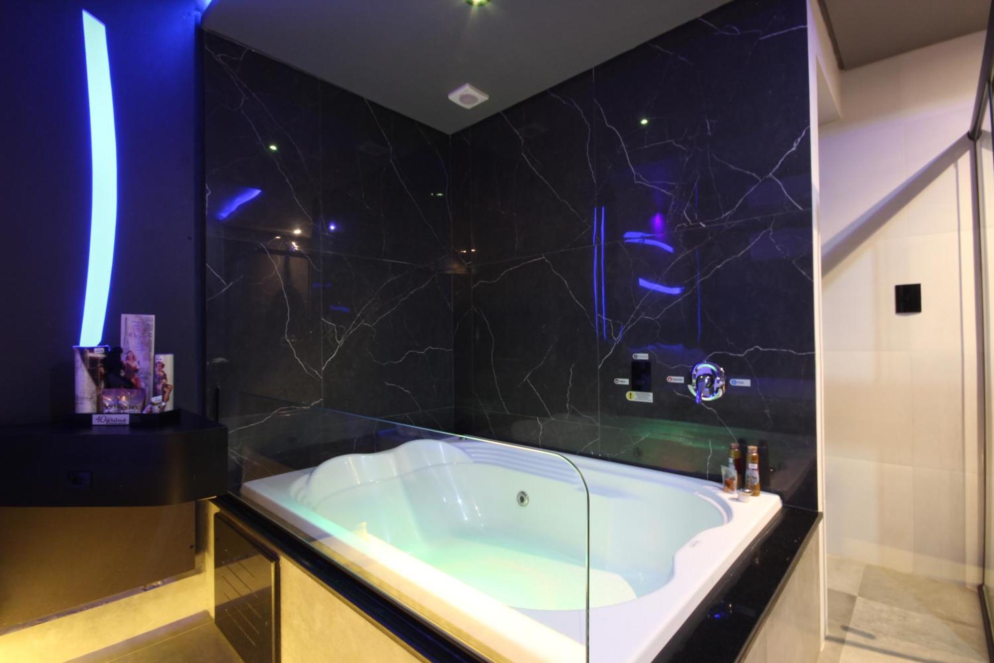 Misk 2 Love hotel